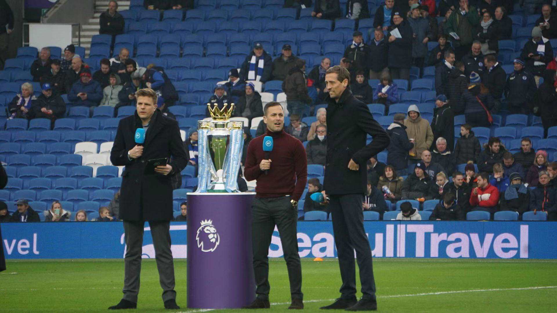 在過去效力 在過去效力