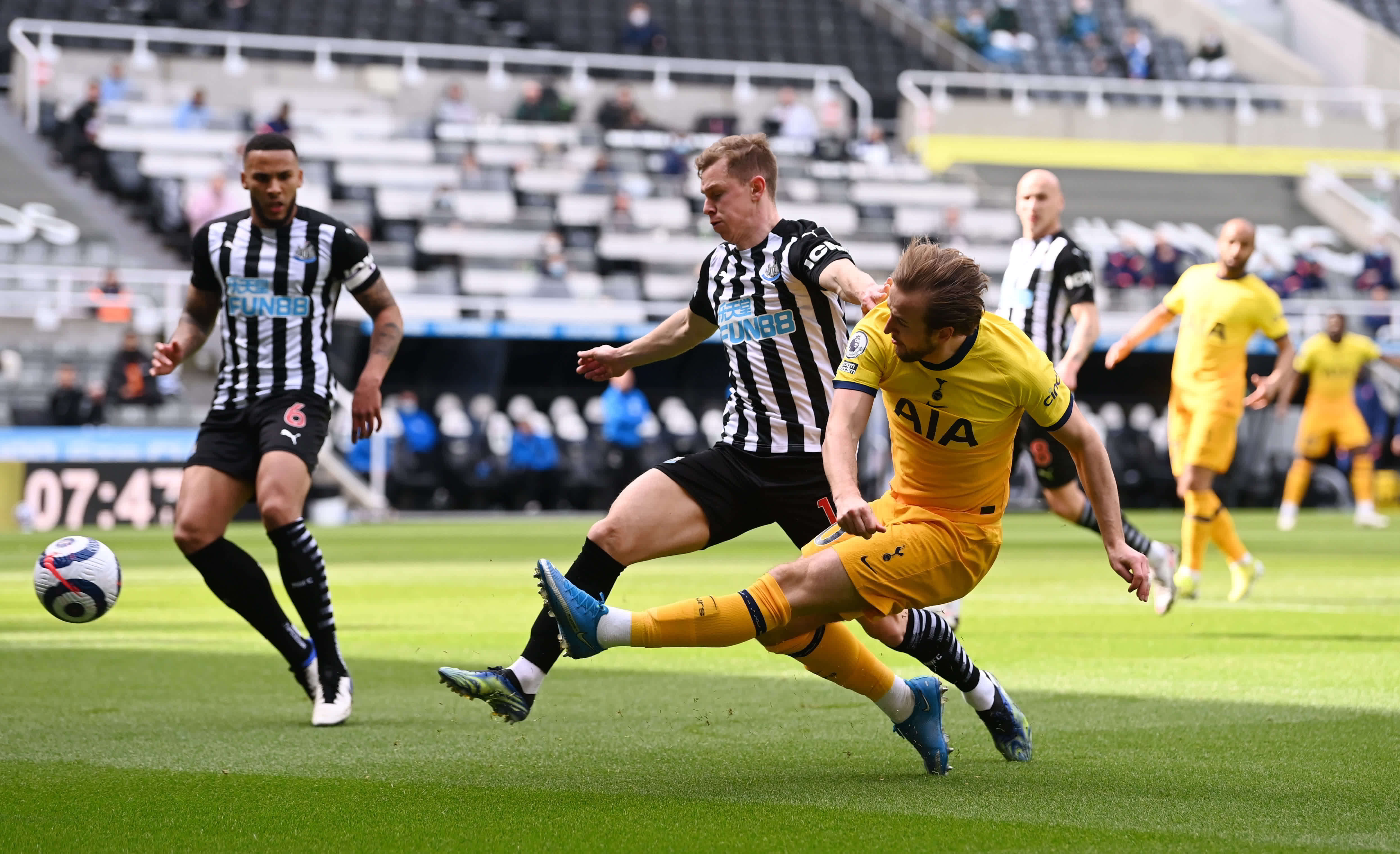 涯可謂充滿 涯可謂充滿